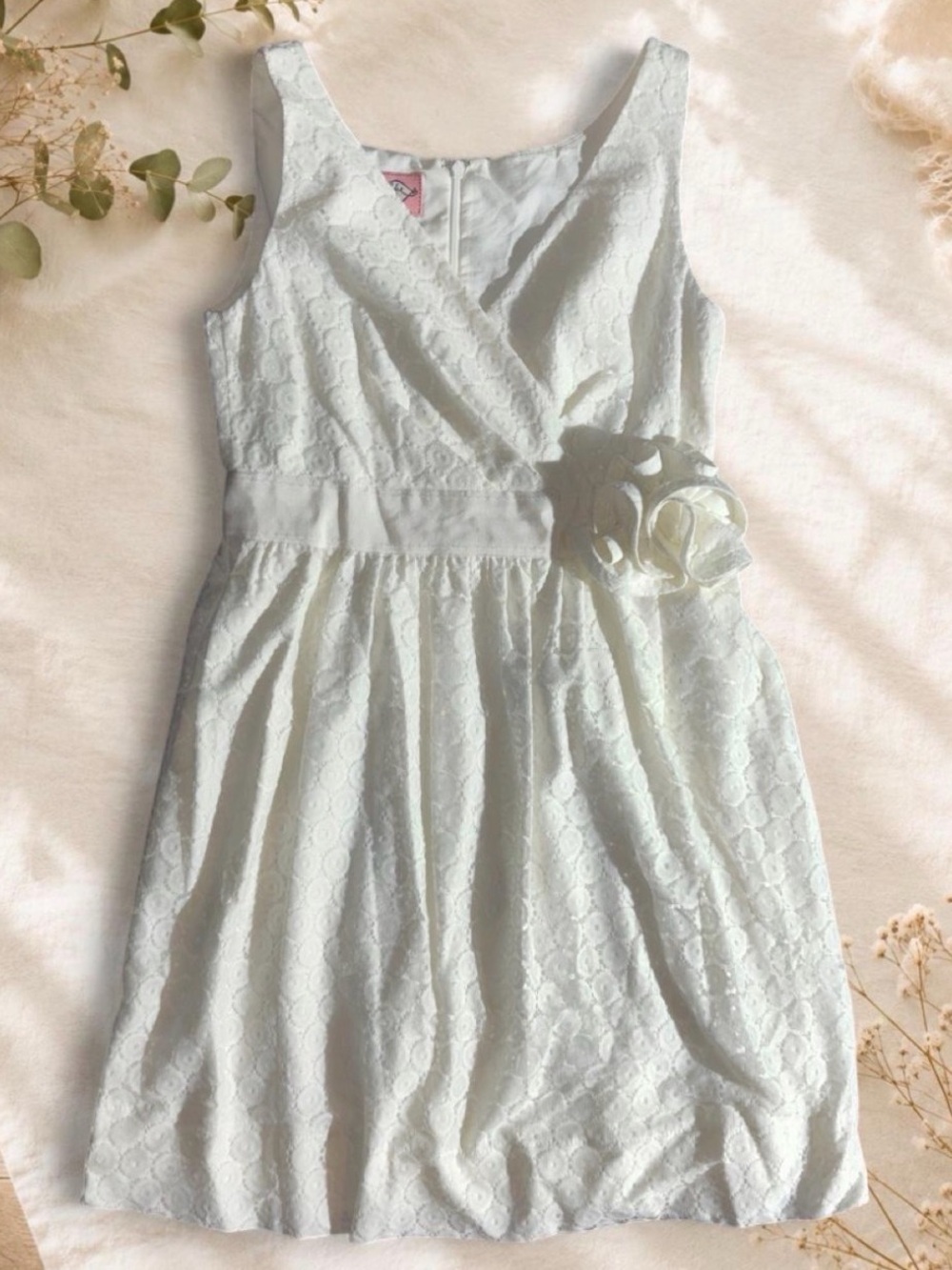 Phoebe Couture White Eyelet Lace V-Neck Dress 3D Rosette Flower Detail 6 S